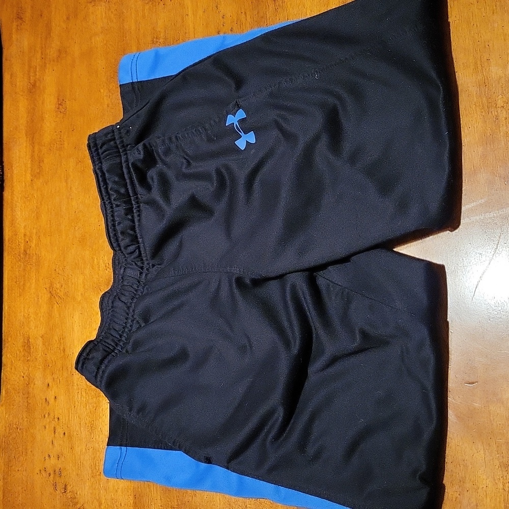 Kids under Armour pants